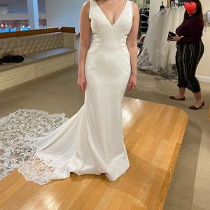 Ivory Wedding Dress